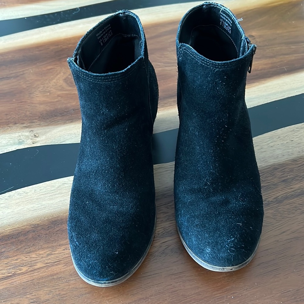 Aldo Black Suede Booties Womens Size 8